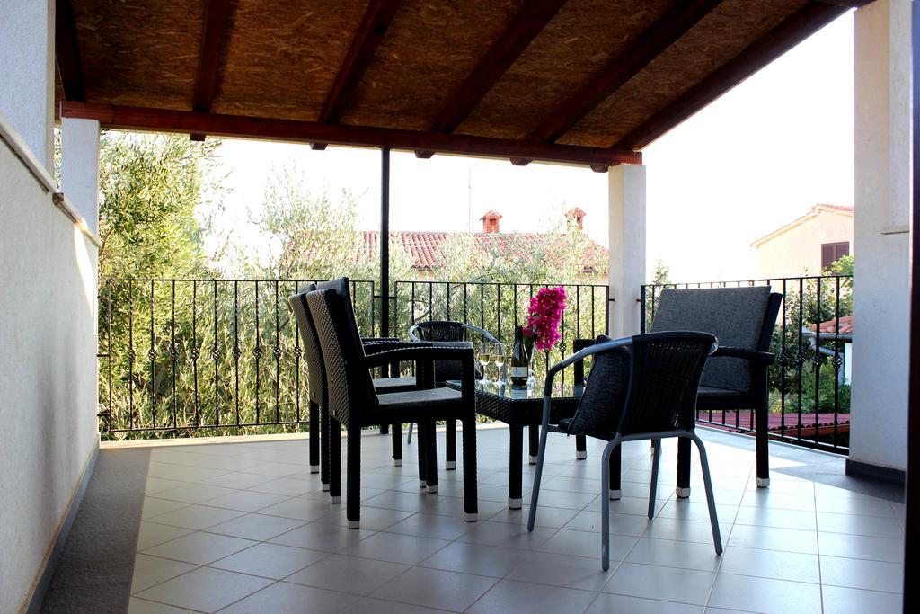 Apartments Cavae Romanae Медулин Екстер'єр фото